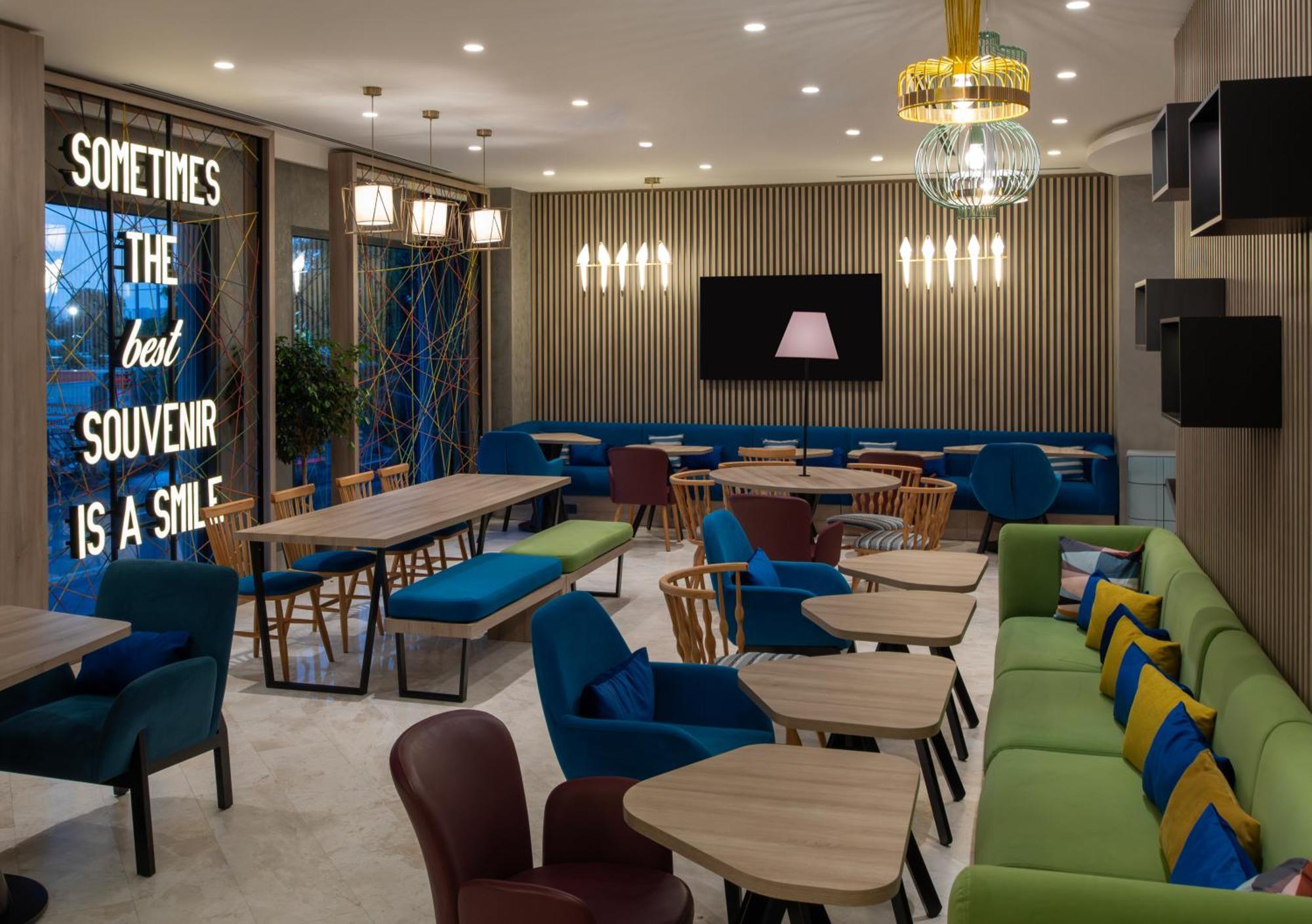 Hampton By Hilton Istanbul Merter المظهر الخارجي الصورة