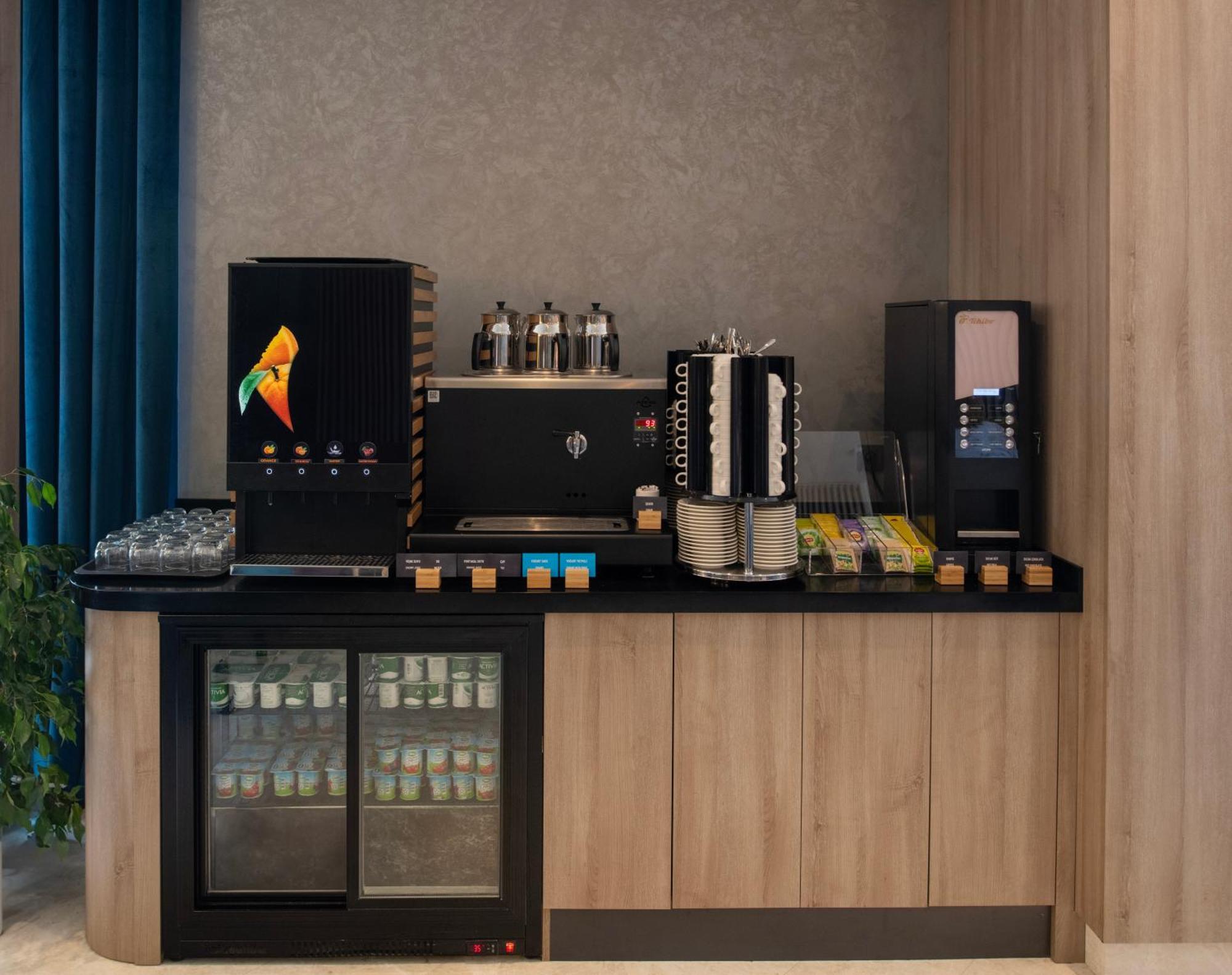 Hampton By Hilton Istanbul Merter المظهر الخارجي الصورة