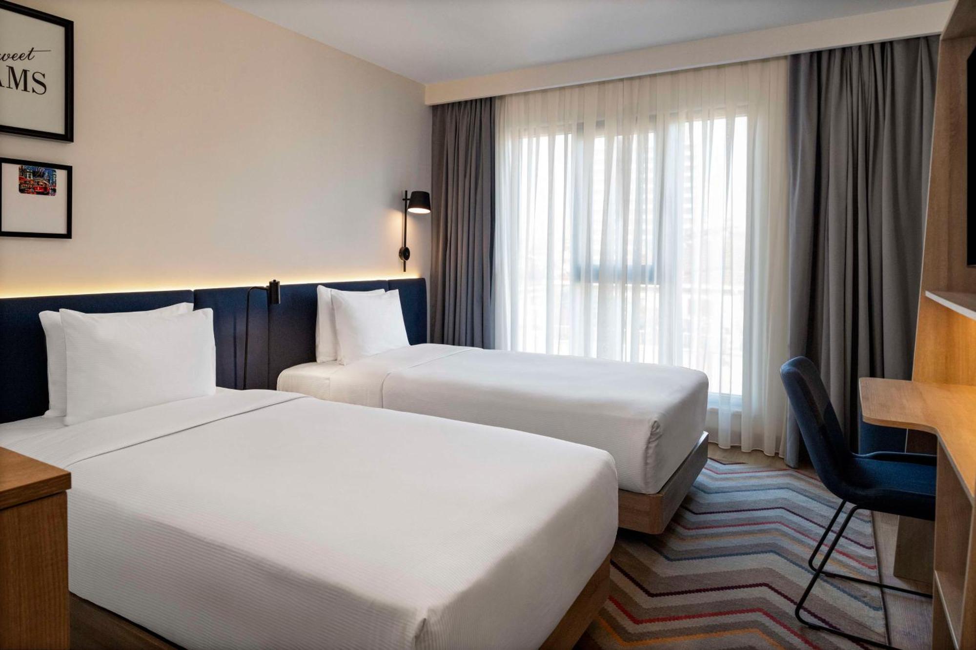 Hampton By Hilton Istanbul Merter المظهر الخارجي الصورة